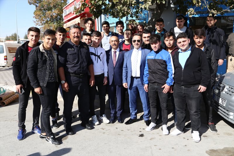 Aksaray Valisi Ali Mantı, Esnaf Ziyaretinde