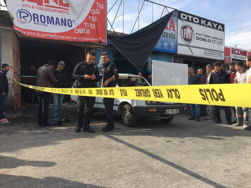 Konya'da Otomobilin Lpg Deposu Patladı: 3 Yaralı