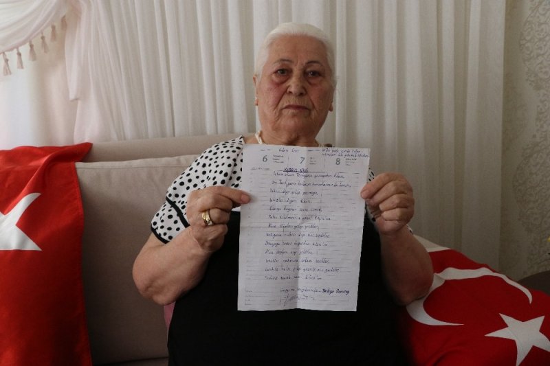 "Türkiye" Teyzeden "Kıbrıs"a Şiir