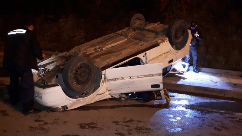 Beypazarı'nda Takla Atan Aracın Sürücüsü Yaralandı