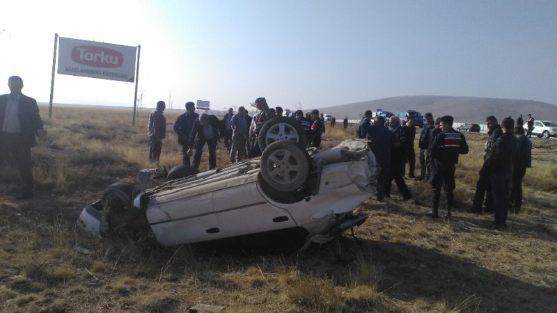 Konya Aksaray Yolunda Trafik Kazası : 1 Ölü, 5 Yaralı