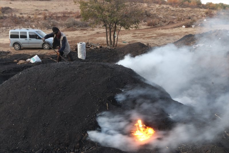 Mangal Kömürü İşçilerinin "Ekmek" Mücadelesi