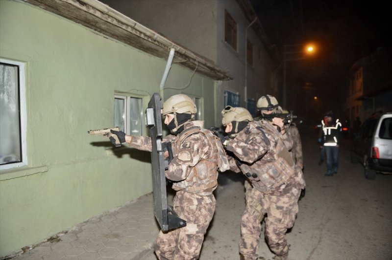 Eskişehir'deki Uyuşturucu Operasyonunda 9 Şüpheli Yakalandı