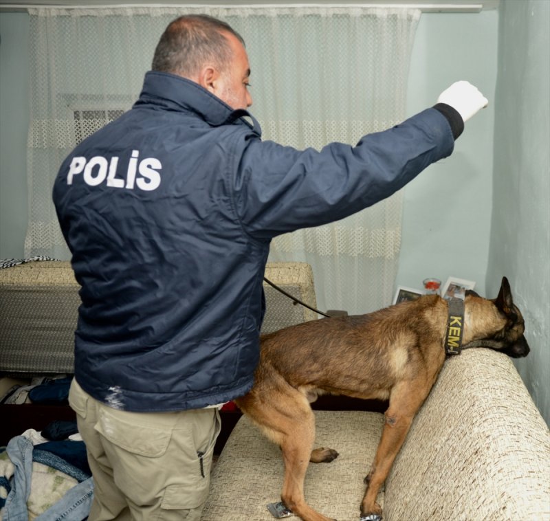 Eskişehir'deki Uyuşturucu Operasyonunda 9 Şüpheli Yakalandı