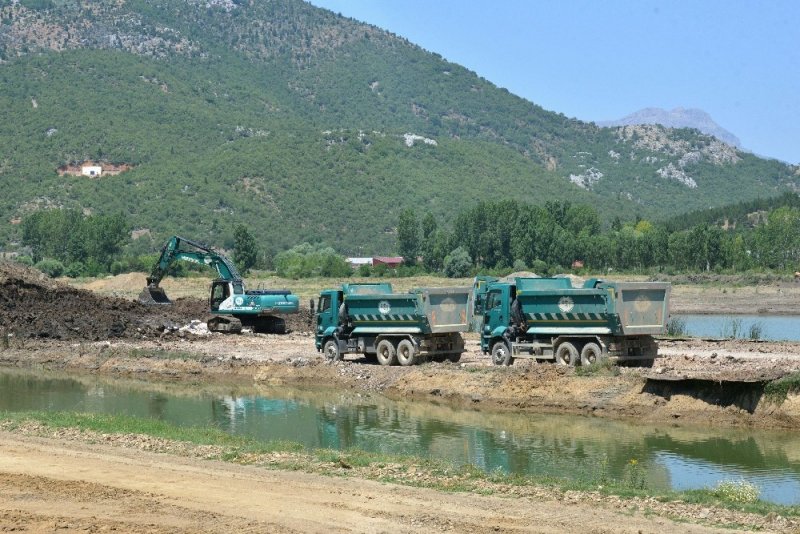 DSİ İş Makinelerinin Yoğun Mesaisi