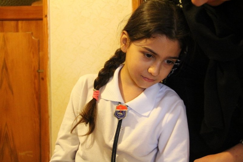 Biri 9, Biri 6 Yaşında Sarı Nokta Hastalığının Pençesine Düştü