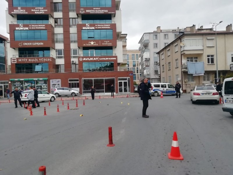 Kendisinden Davacı Olan Kişilere 6 El Ateş Açan Şahıs Kıskıvrak Yakalandı