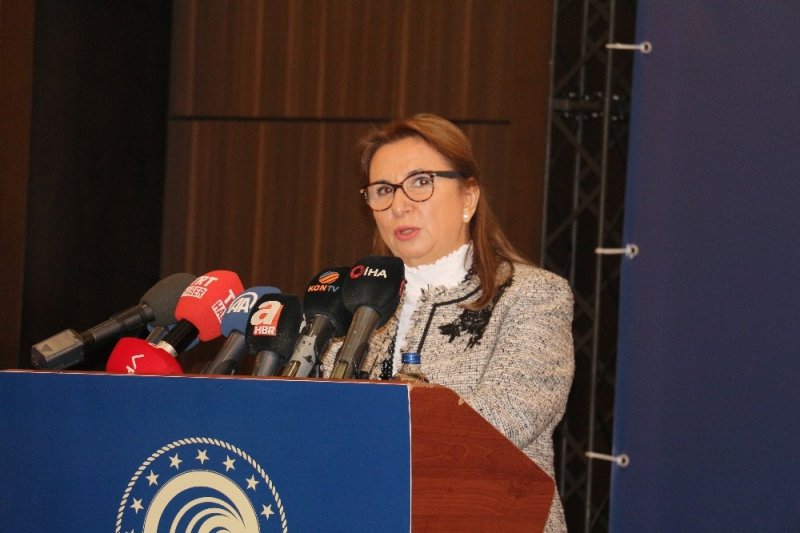 Ticaret Bakanı Ruhsar Pekcan Konya'dan Esnafa Seslendi