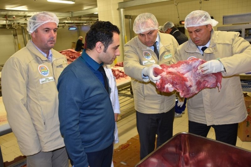 Aksaray’da Gıda Denetimlerinde İşletmelere 439 Bin 622 Tl Ceza Aksaray’da Gıda Denetimlerinde Cezalar Geldi