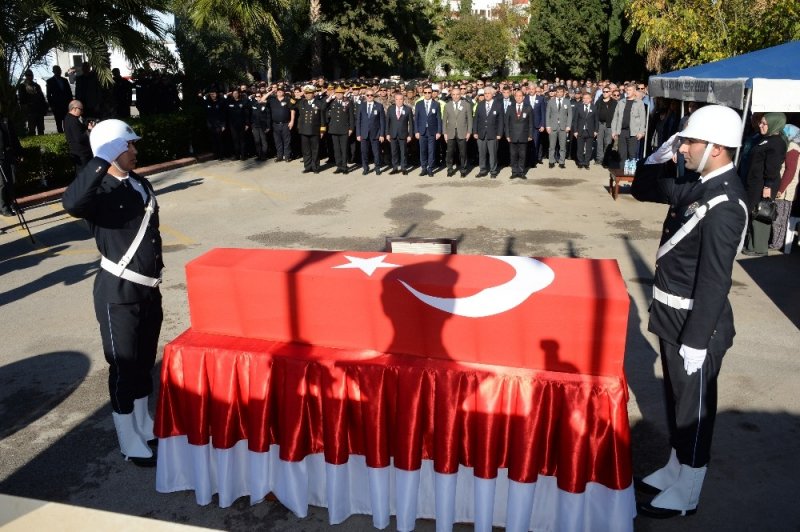 Antalya'da Hayatını Kaybeden Konyalı Polis Memleketine Uğurlandı