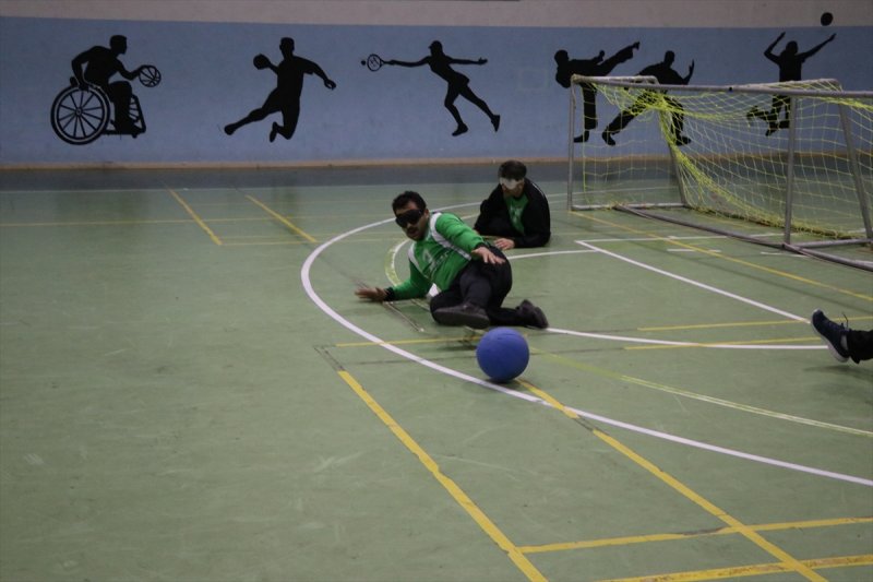 "Zilli Top"un Peşinde Sosyalleşip, Başarmanın Gururunu Yaşıyorlar