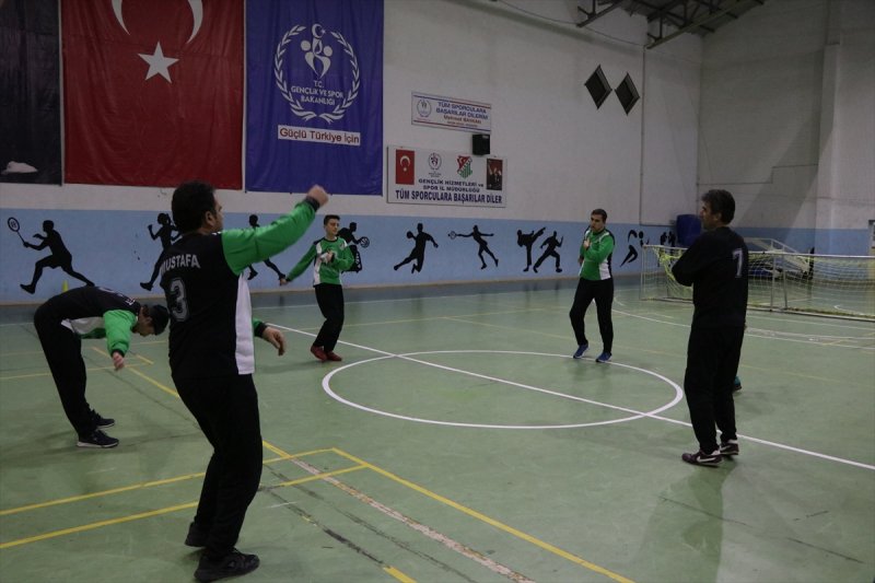 "Zilli Top"un Peşinde Sosyalleşip, Başarmanın Gururunu Yaşıyorlar