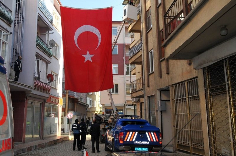 Hakkari'de Şehit Olan Askerin Haberi Konya'da Ailesine Ulaştı