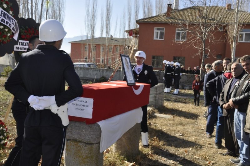 Kalbine Yenik Düşen Polis Memuru İçin Konya'da Son Görev