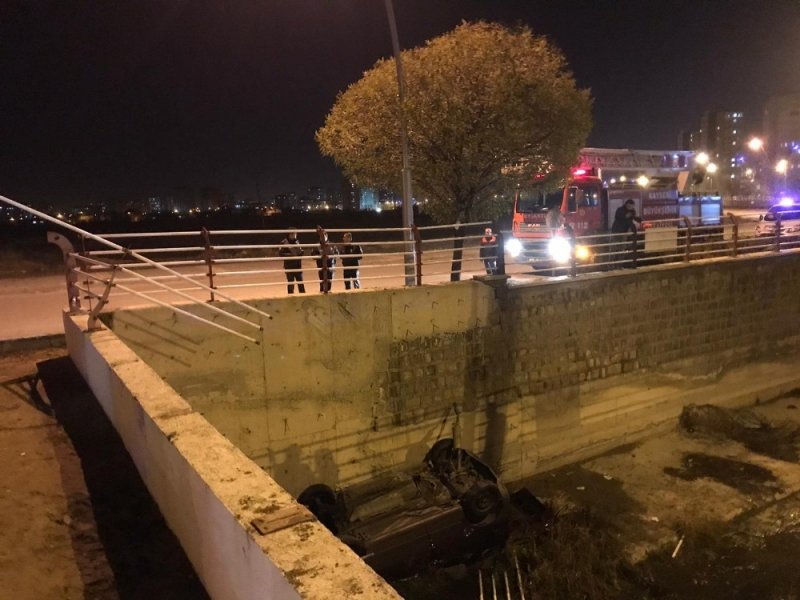 Kayseri’de Otomobil Kanala Uçtu: 1 Yaralı