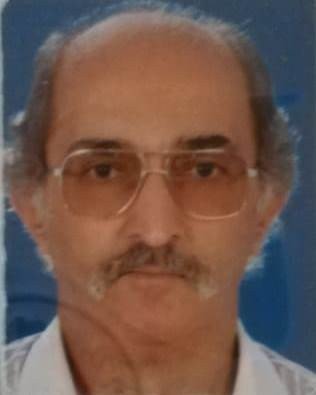 Türk Hal Müziği Sanatçısı Kıraathanede Kalbine Yenik Düştü