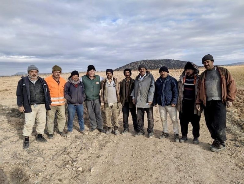 Karaman’da Dağ Köylerine 50 Bin Üzüm Fidanı Dağıtıldı