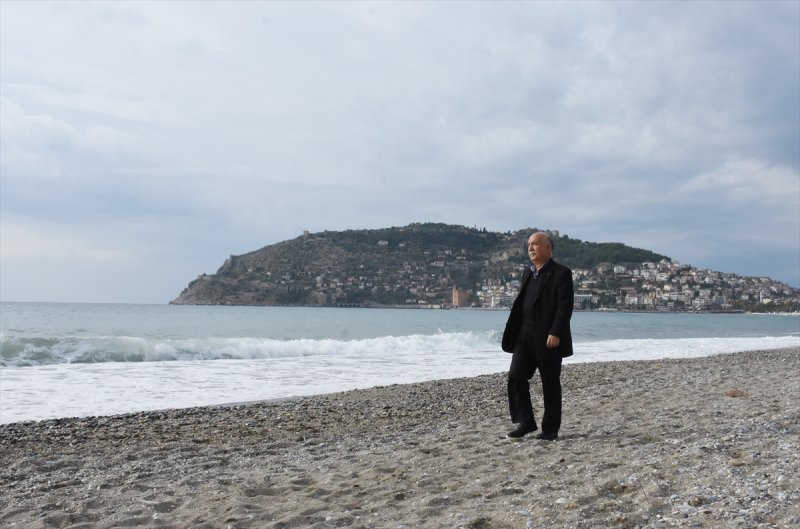 Kansere Çok Sevdiği İşi "Turizm" İle Karşı Koydu