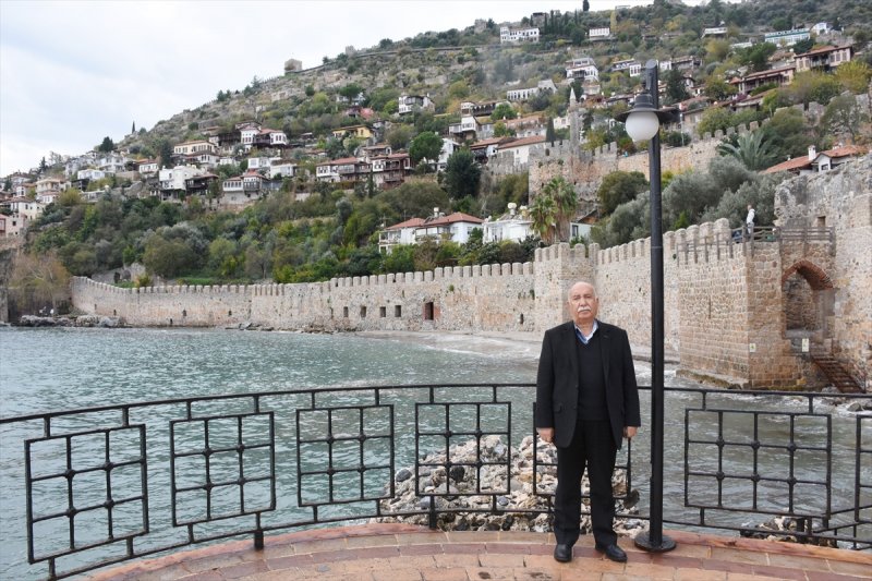 Kansere Çok Sevdiği İşi "Turizm" İle Karşı Koydu