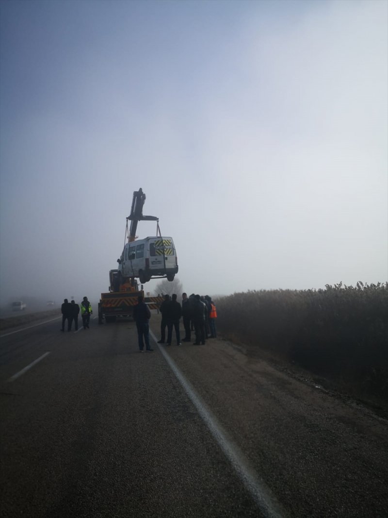 Konya'da Zincirleme Trafik Kazası: 8 Yaralı