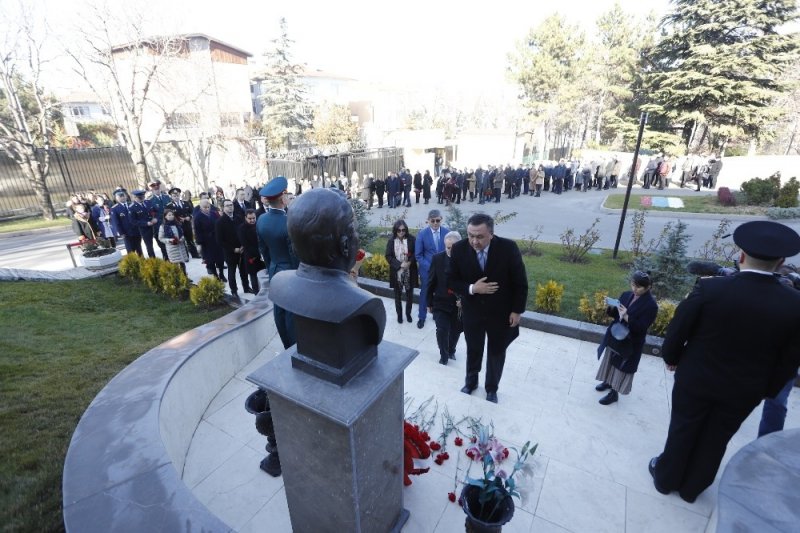 Suikasta Uğrayan Rus Büyükelçi Andrey Karlov Ölümünün 3. Yılında Anıldı