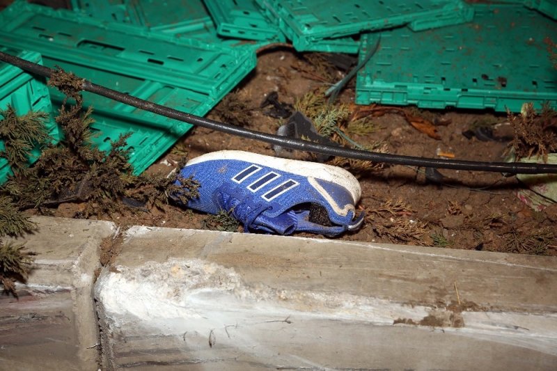 Başkent’te Yoğun Siste Virajı Alamayan Tır Refüje Çarptı: 1 Ölü