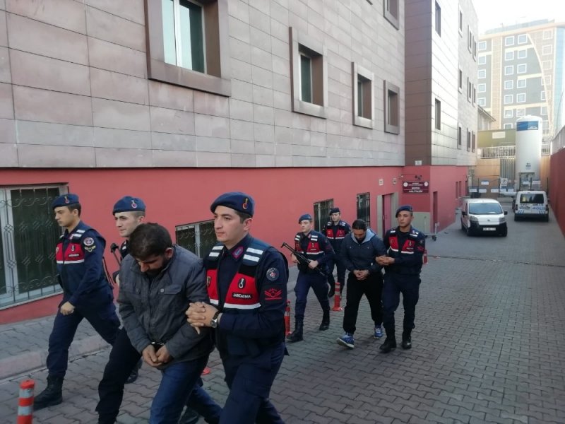 Kayseri’de Yakalanan 2 Deaş’lı Adliyeye Sevk Edildi