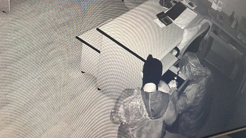 Kasa Hırsızlarından Gazetecilere İlginç Çıkış: "Beraber Mi Yaptık?"