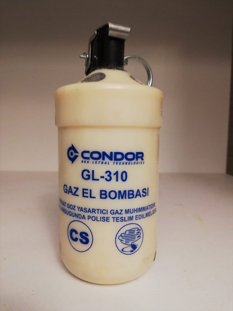 Başkentte Çevreyolunda Uyuşturucu Satan Şüphelinin Evinde El Bombası Çıktı