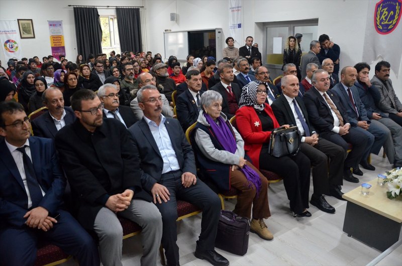 Torunu, Mehmet Akif Ersoy'u Öğrencilere Anlattı