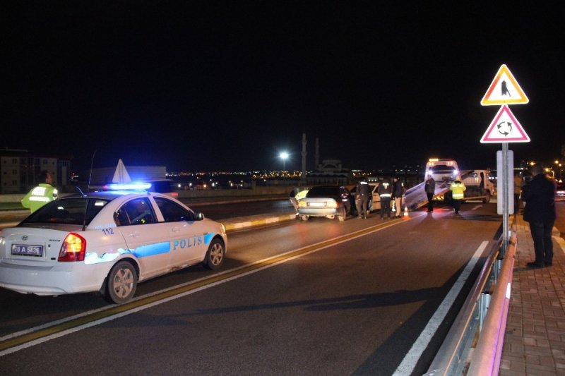 Karaman'da Dikkatsizlik Kaza Getirdi