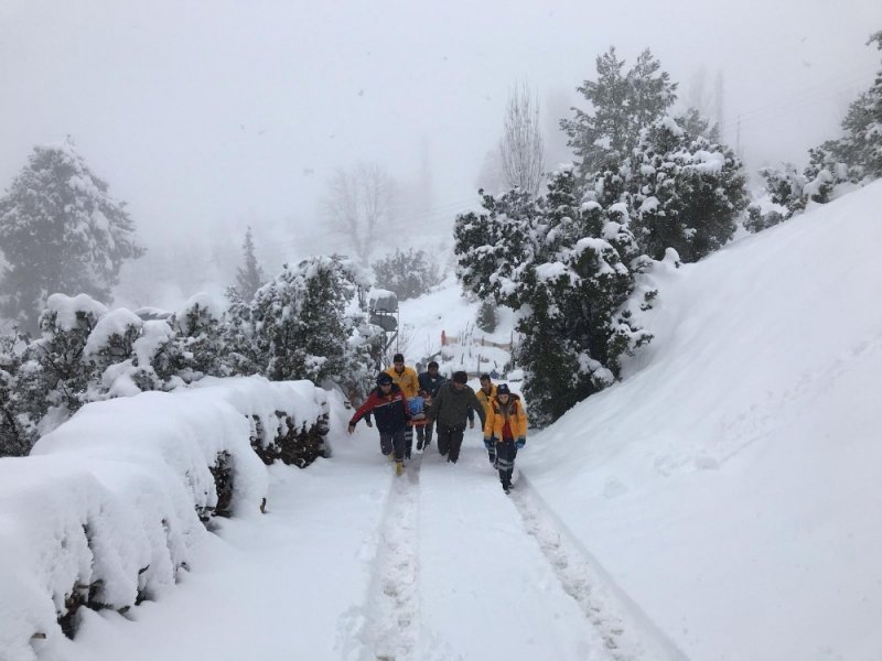 Antalya’da Yaşlı Kadına Kurtarma Operasyonu