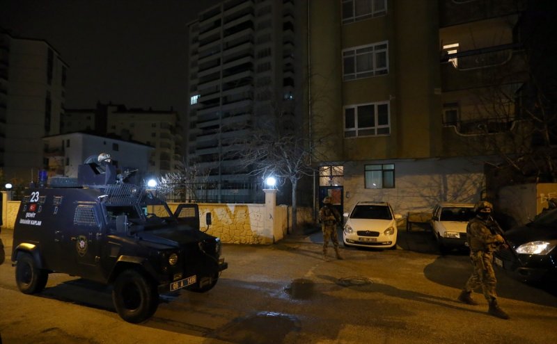 Ankara'da Yabancı Uyruklu Sokak Satıcılarına Operasyon