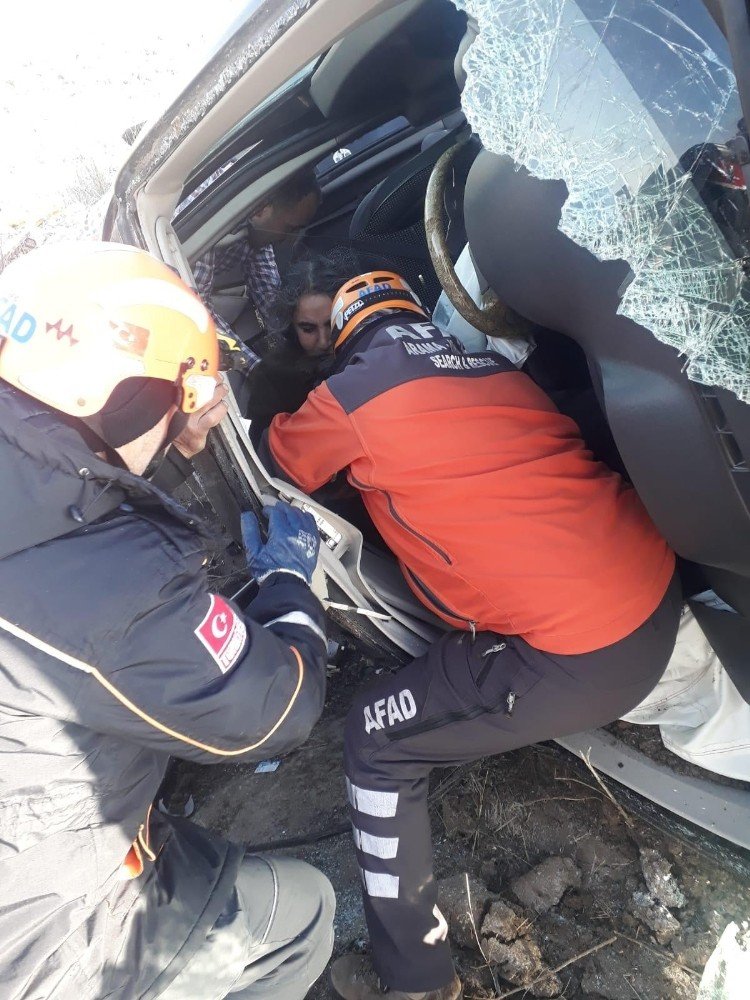 Aksaray’da Otomobiller Çarpıştı: 7 Yaralı