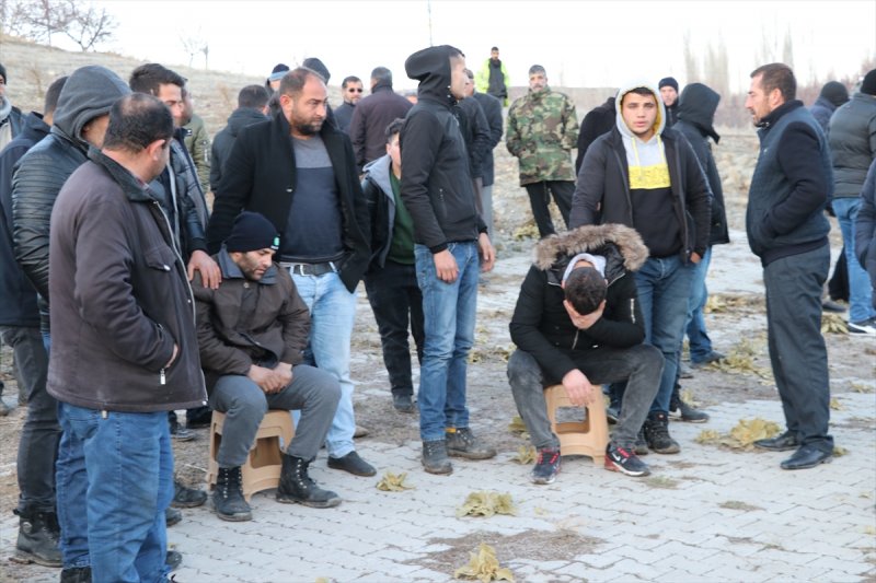 Niğde'de İki Katlı Evde Çıkan Yangında 4 Kişi Öldü, 3 Kişi Yaralandı