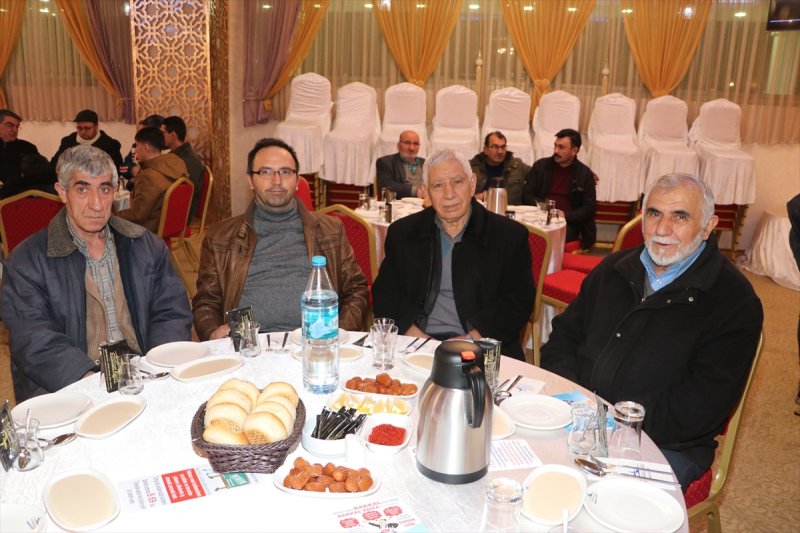 Karaman'da Bakkallar Bayiler ve Kantinciler Gecede Buluştu