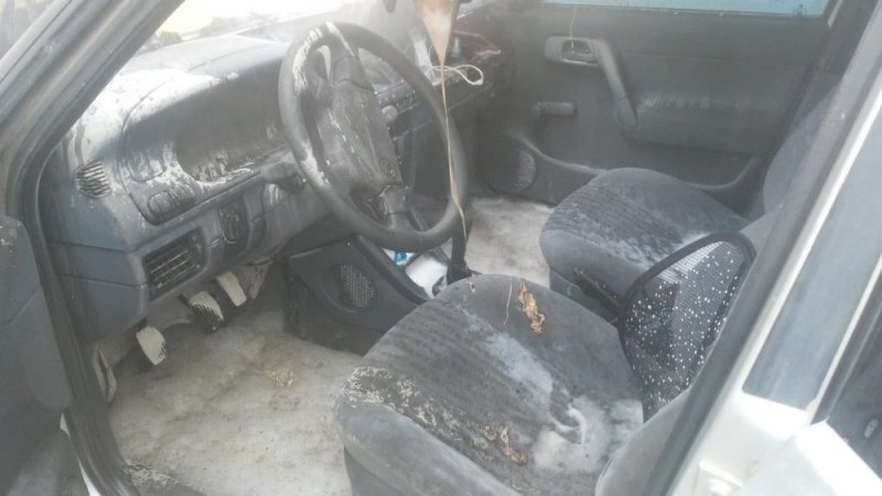 Otomobilde Çıkan Yangın İtfaiye Tarafından Söndürüldü