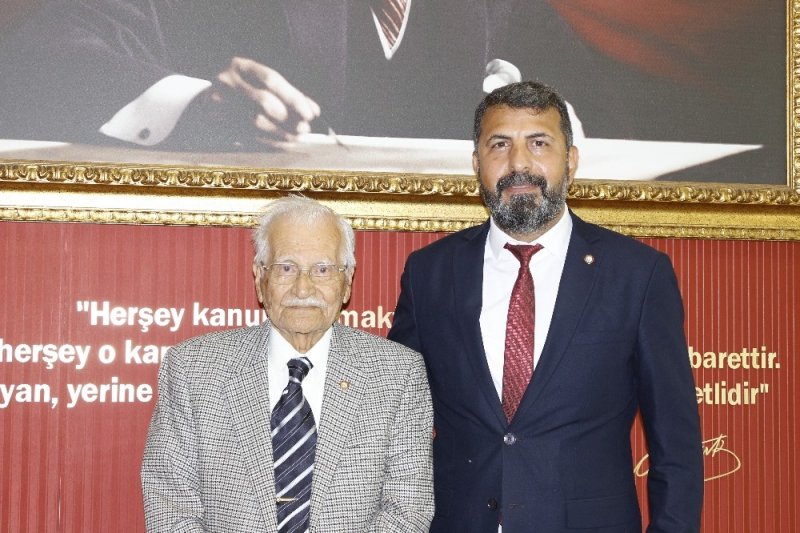 Mersin’in Belleği, 100 Yıllık Çınar Av. Şinasi Develi Vefat Etti