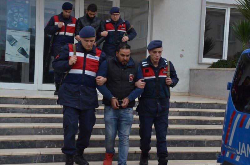 Antalya'da Yağma Ve Şantaj İddiasıyla 2 Şüpheli Gözaltına Alındı