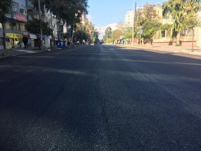 Güllük Caddesi Asfaltında İkinci Etap Da Tamamlandı
