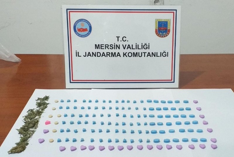 Mersin'de Jandarma Ekipleri, Uyuşturucu Satıcılarına Göz Açtırmıyor