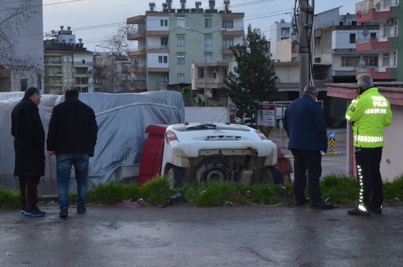 Serik'te İstinat Duvarından Düşen Aracın Şoförü Yaralandı