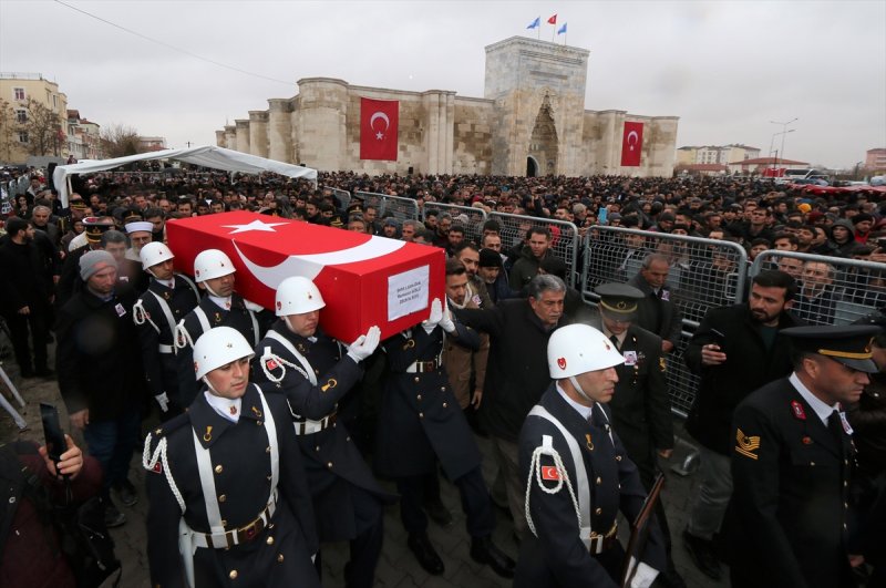 Van'daki Çığ Felaketinde Şehit Olan Uzman Onbaşı Süslü, Son Yolculuğuna Uğurlandı