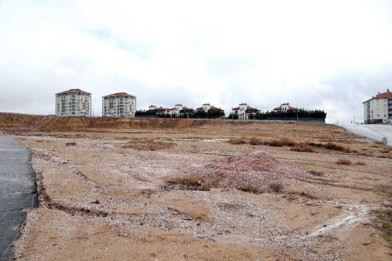 Aksaray’da Tokiler Kapalı Semt Pazarına Kavuşuyor