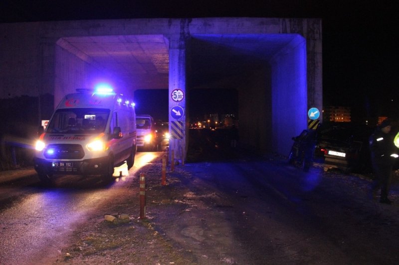 Karaman'da Feci Kazada Karı Koca Ölümden Döndü
