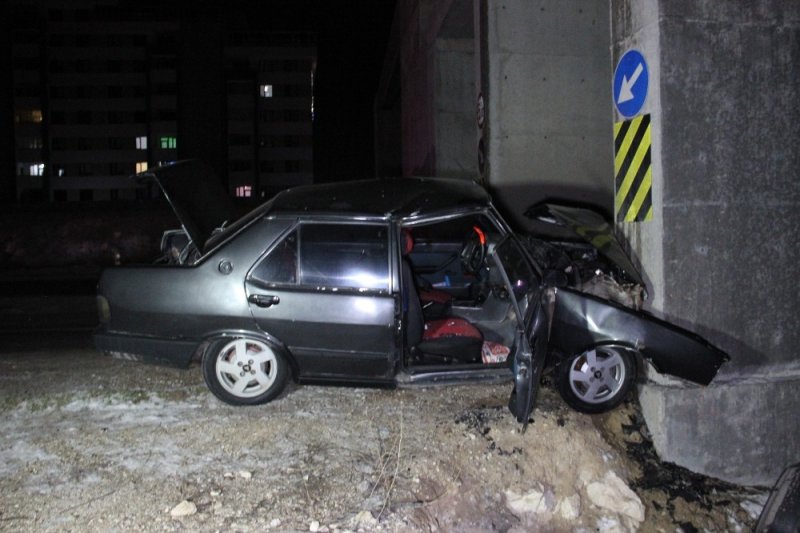 Karaman'da Feci Kazada Karı Koca Ölümden Döndü