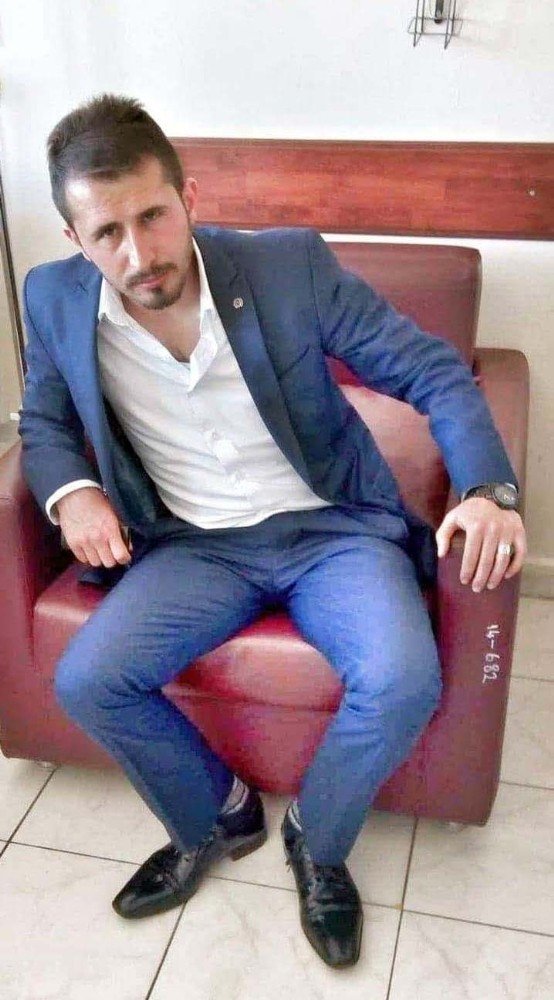 Arkadaşını Öldürüp Yaktı, 