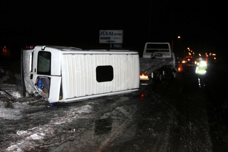 Kayseri’de İşçi Servisleri Çarpıştı: 17 Yaralı
