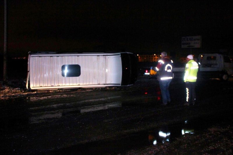 Kayseri’de İşçi Servisleri Çarpıştı: 17 Yaralı
