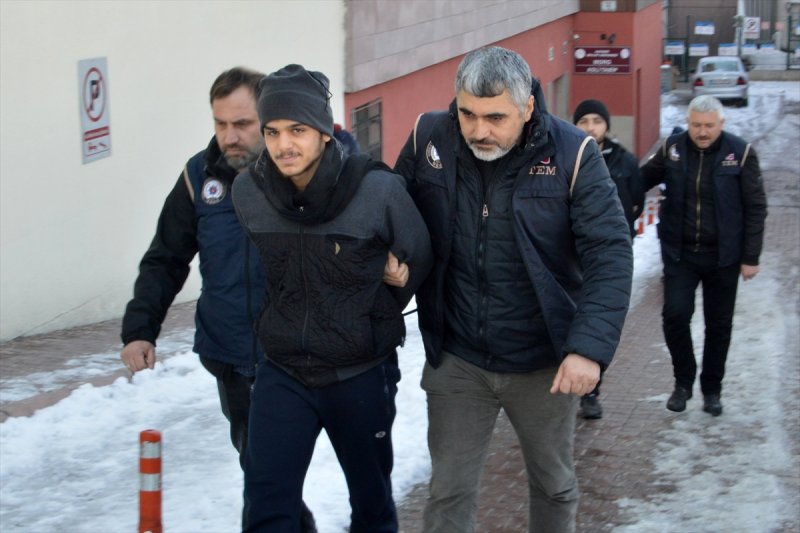 Kayseri'de Yakalanan 4 Deaş'lı Serbest Bırakıldı